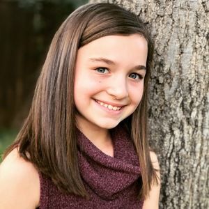 Meet your Posher, Chloe